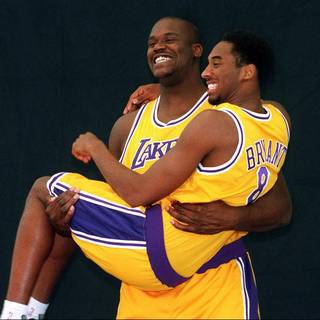 Kobe and Shaq computer wallpaper