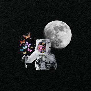 Astronaut black wallpaper