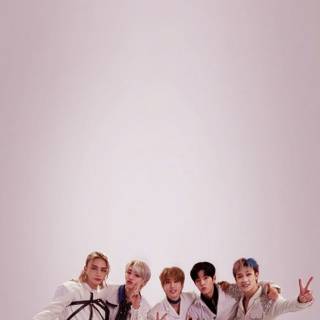 Stray Kids iPhone wallpaper