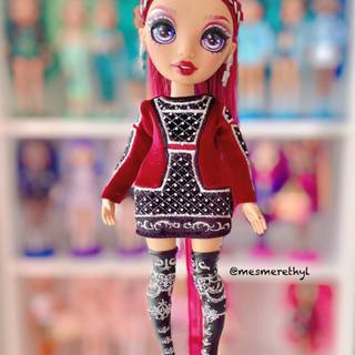 Mila Berrymore wallpaper