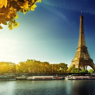 Paris 4k PC wallpaper