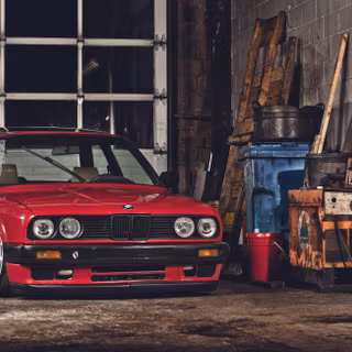 4k BMW E30 wallpaper