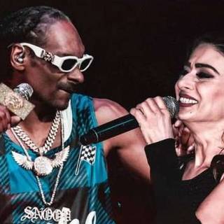 Yıldız Tilbe wallpaper