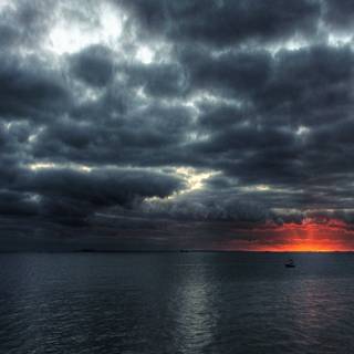 4k dark ocean wallpaper