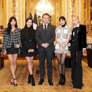 Blackpink Paris 2023 wallpaper