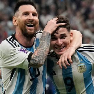 Julian Alvarez 4k wallpaper