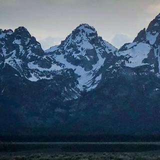 Kanye album iPhone wallpaper