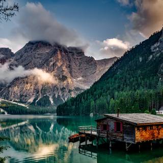 Mountain computer wallpaper