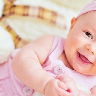 Small child wallpaper