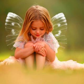 Small child wallpaper