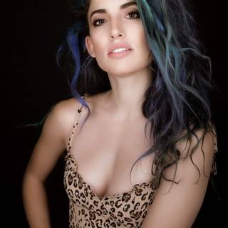 Tania Raymonde wallpaper