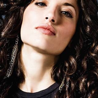 Tania Raymonde wallpaper