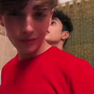 Andrea Arru wallpaper