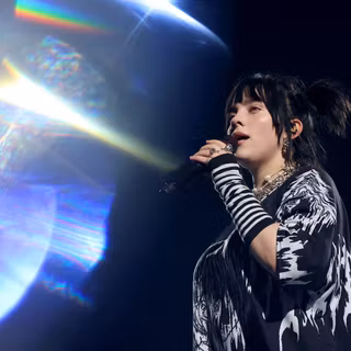 Billie Eilish computer 2023 wallpaper