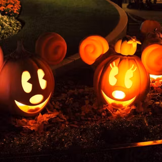 Mickey Mouse Halloween computer wallpaper