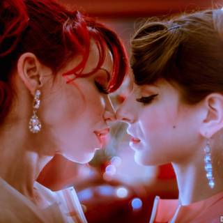 Lesbian 4k wallpaper