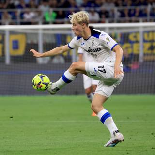 Rasmus Højlund wallpaper