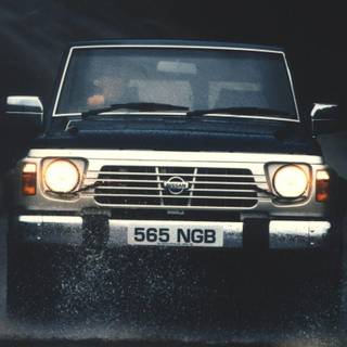 Nissan Safari wallpaper