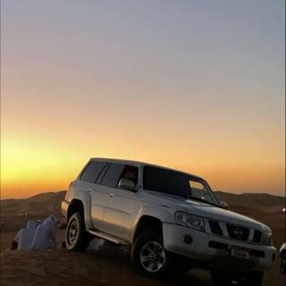 Nissan Safari wallpaper