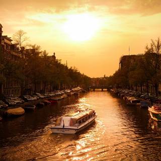 Canals of Amsterdam wallpaper
