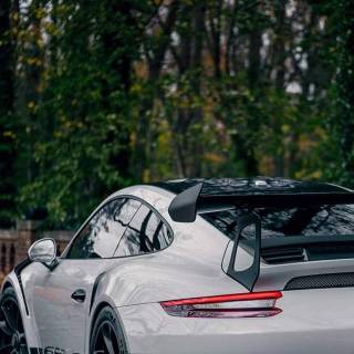 Porsche 992 Gt3 Rs phone wallpaper