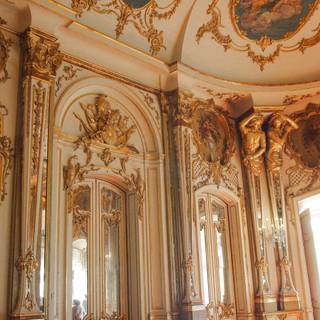 Palace inside wallpaper