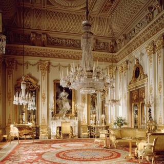 Palace inside wallpaper