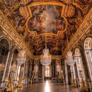 Palace inside wallpaper