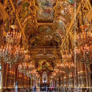 Palace inside wallpaper