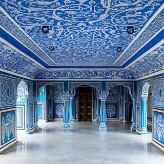 Palace inside wallpaper