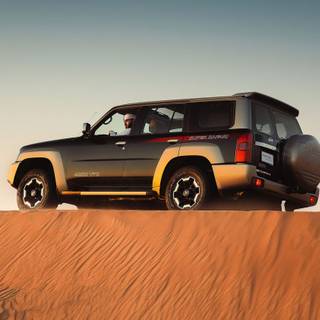 Nissan Patrol Super Safari wallpaper