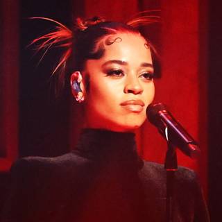 Ella Mai computer wallpaper