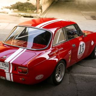 Alfa Romeo GTA wallpaper