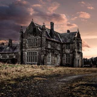 Abandoned 4k wallpaper