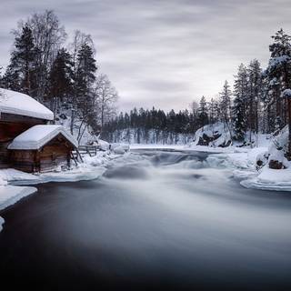 Snow river wallpaper