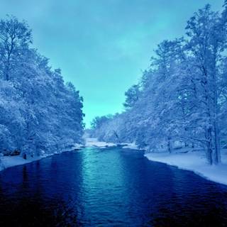 Snow river wallpaper