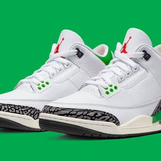 Lucky Green Jordan 4 wallpaper