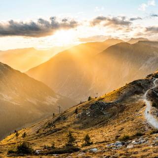 Mountain sunrise 4k wallpaper