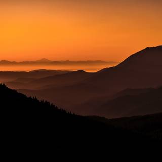 Mountain sunrise 4k wallpaper