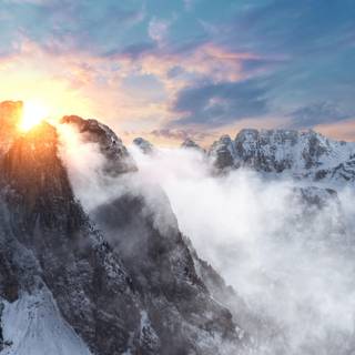 Mountain sunrise 4k wallpaper