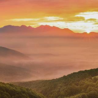 Mountain sunrise 4k wallpaper