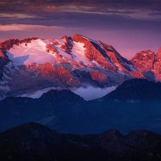 Mountain sunrise 4k wallpaper