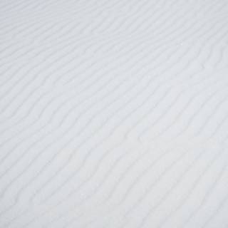 4k white mobile wallpaper