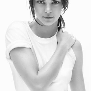 4k white mobile wallpaper