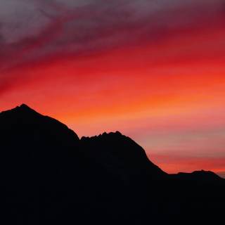 Red sky 4k wallpaper