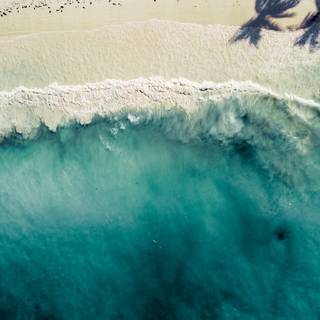 iPhone 4k beach wallpaper