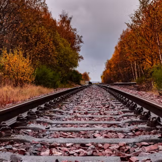 Autumn rail wallpaper