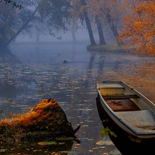 Autumn boat wallpaper