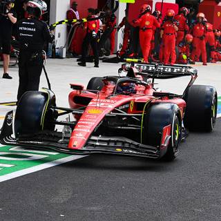 Carlos Sainz F1 2023 wallpaper