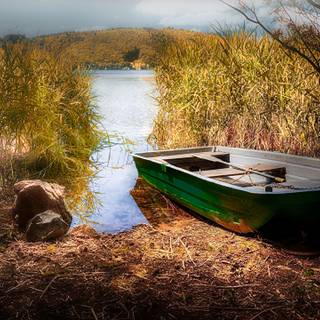 Autumn boat wallpaper
